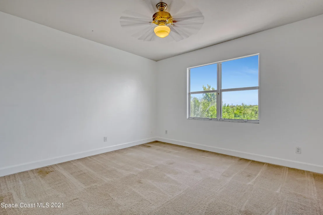 Photo of 3266 Peninsula Circle