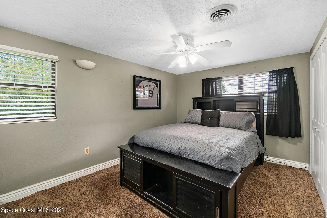Photo of 1046 Pinetree Drive