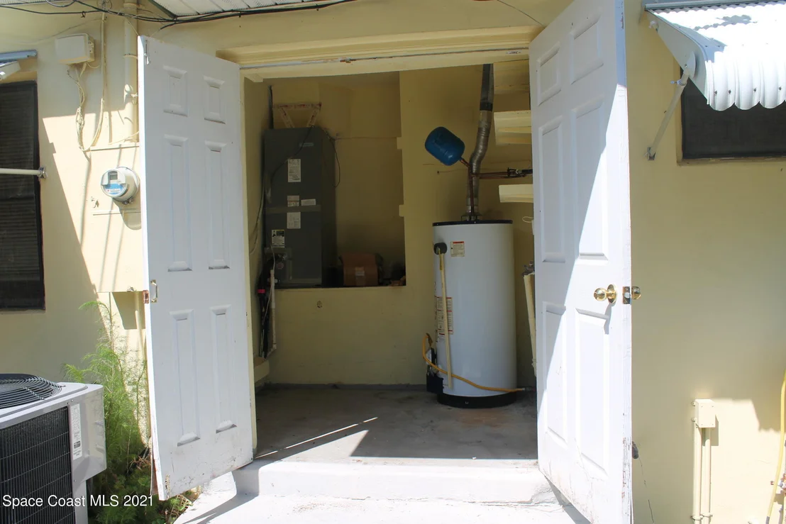 Photo of 1054 Cable Lane NE