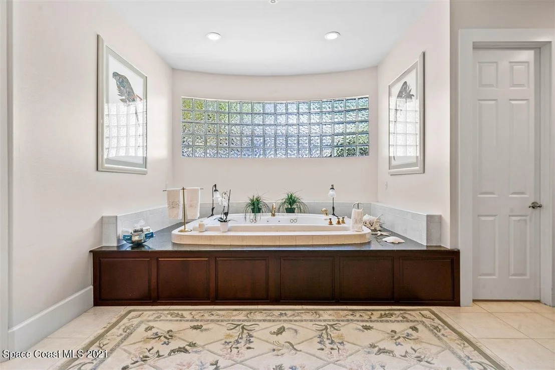 Photo of 515 Rockledge Drive