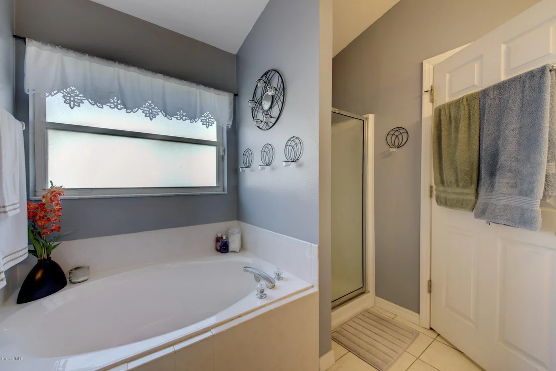 Photo of 1071 Olde Bailey Lane