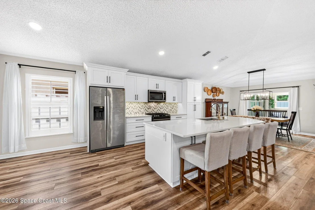 Photo of 1716 Vista Lake Circle