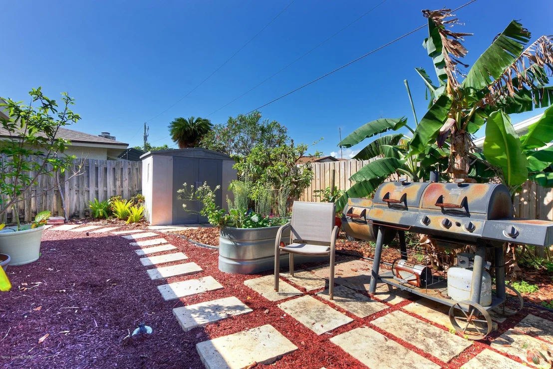 Photo of 770 Hibiscus Drive