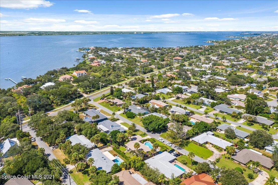 Photo of 585 Bahama Drive