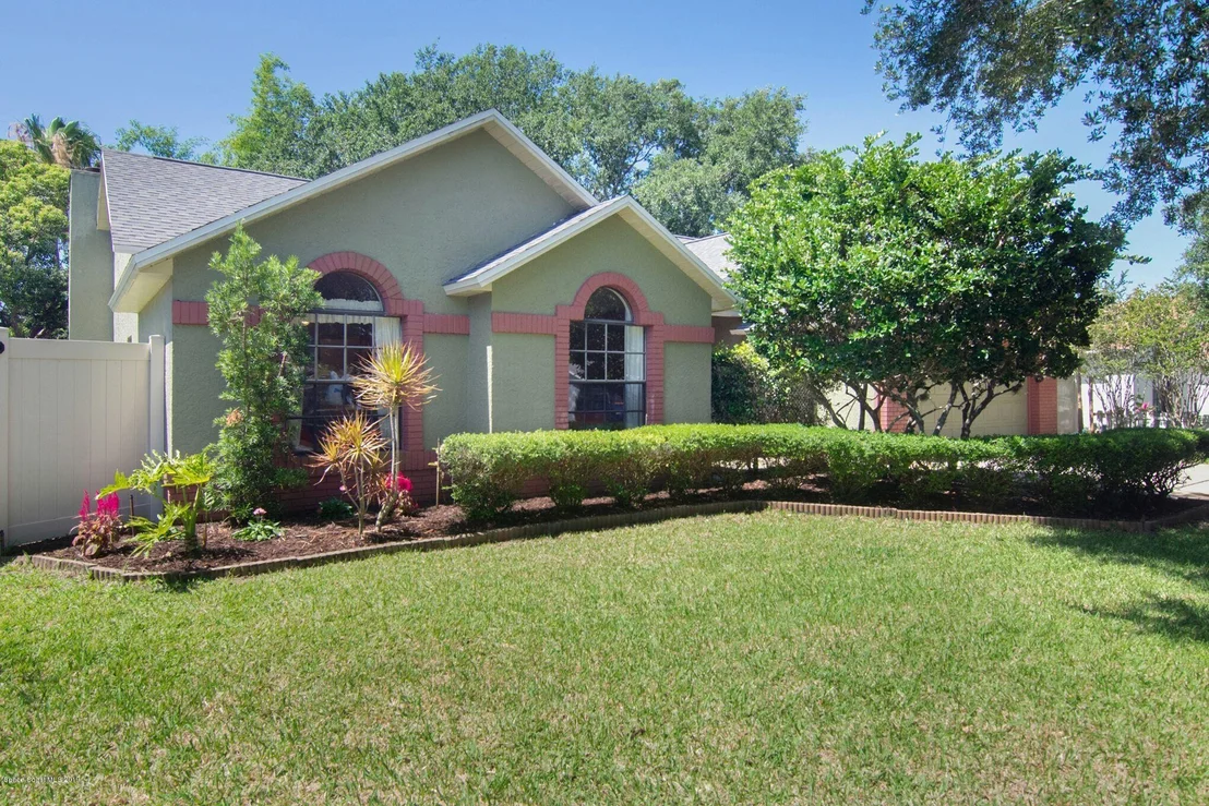 Photo of 855 Yorktowne Drive
