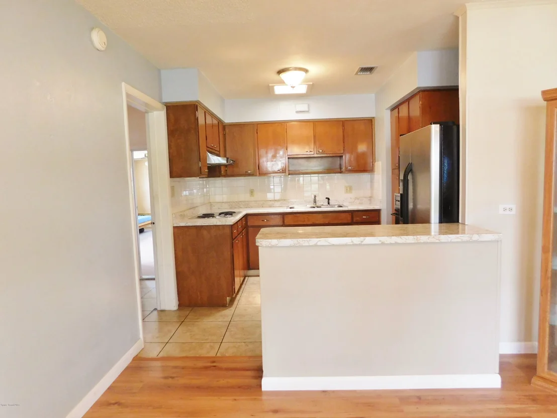 Photo of 729 Teak Drive