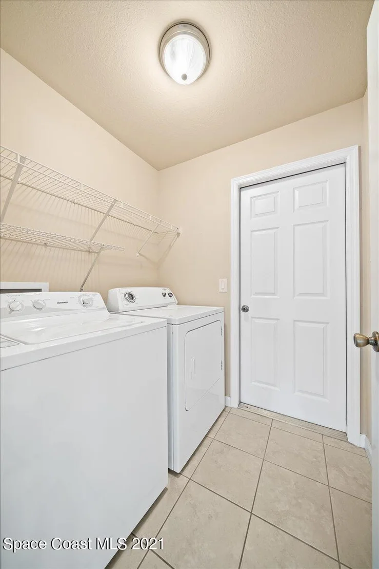 Photo of 325 Dryden Circle