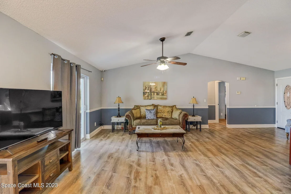 Photo of 4170 Grant Road