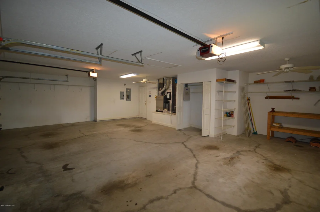 Photo of 2015 Canterbury Drive