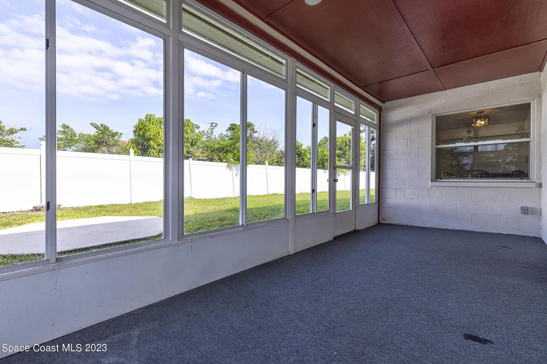 Photo of 1447 Floyd Drive