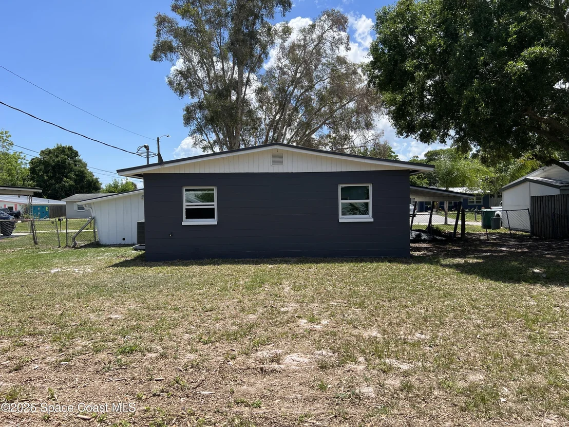 Photo of 2578 Coventry Road
