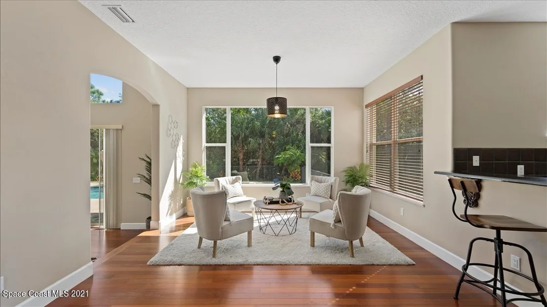 Photo of 5545 Willoughby Drive