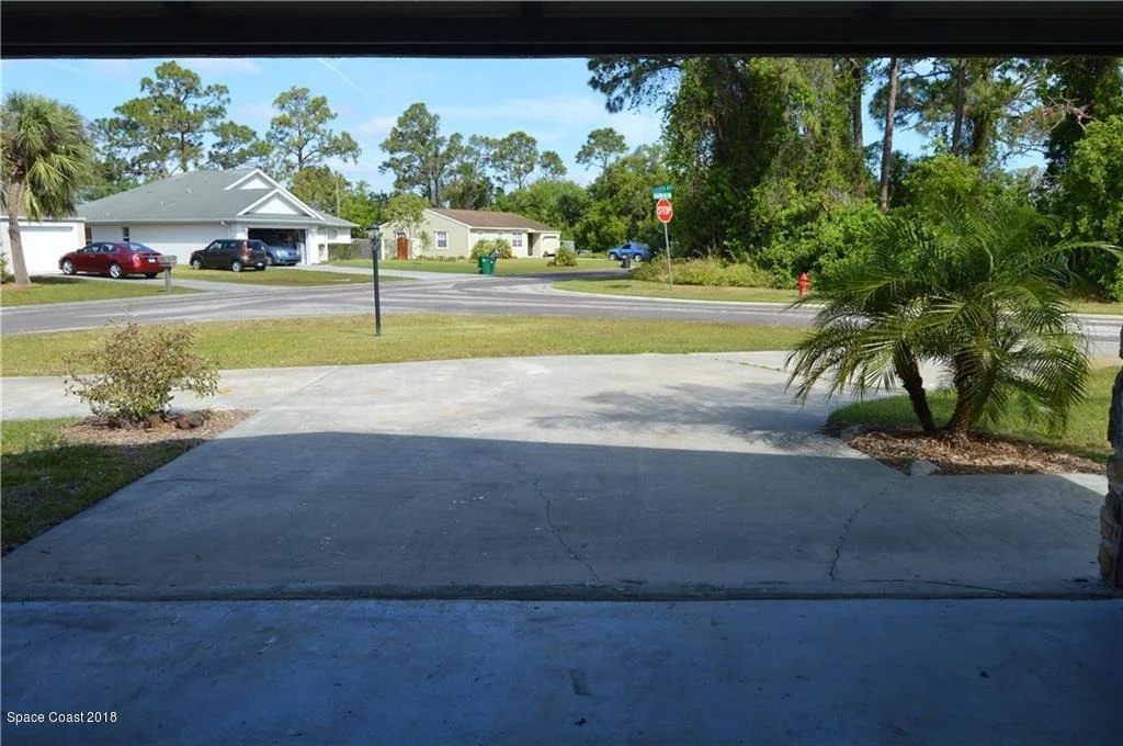 Photo of 162 Harris Drive