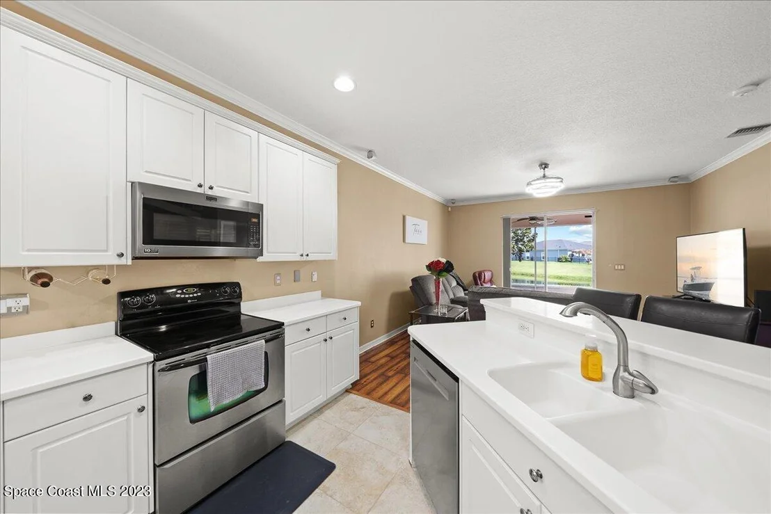 Photo of 3862 Manitoba Way