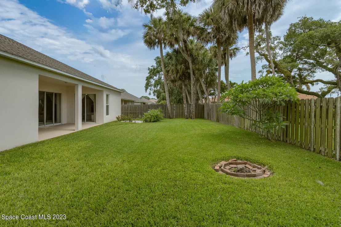 Photo of 2333 Woodfield Circle