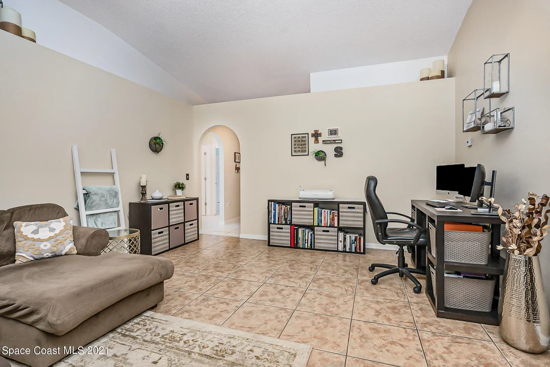 Photo of 1632 Vista Lake Circle