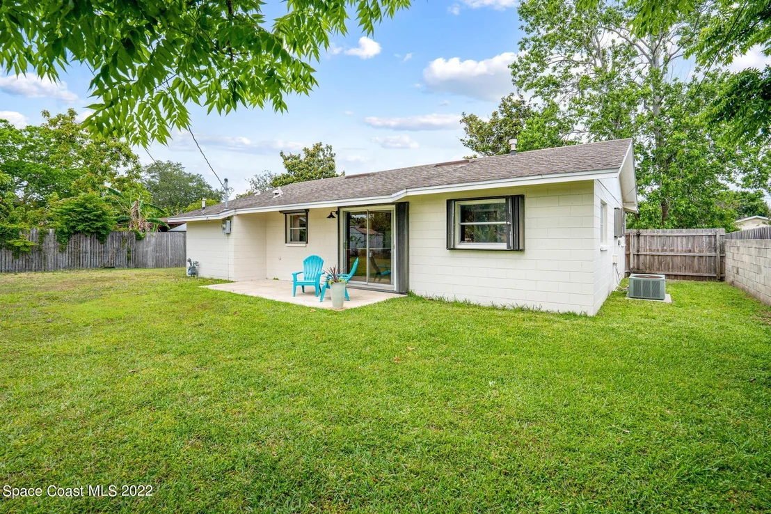 Photo of 973 Cardon Drive