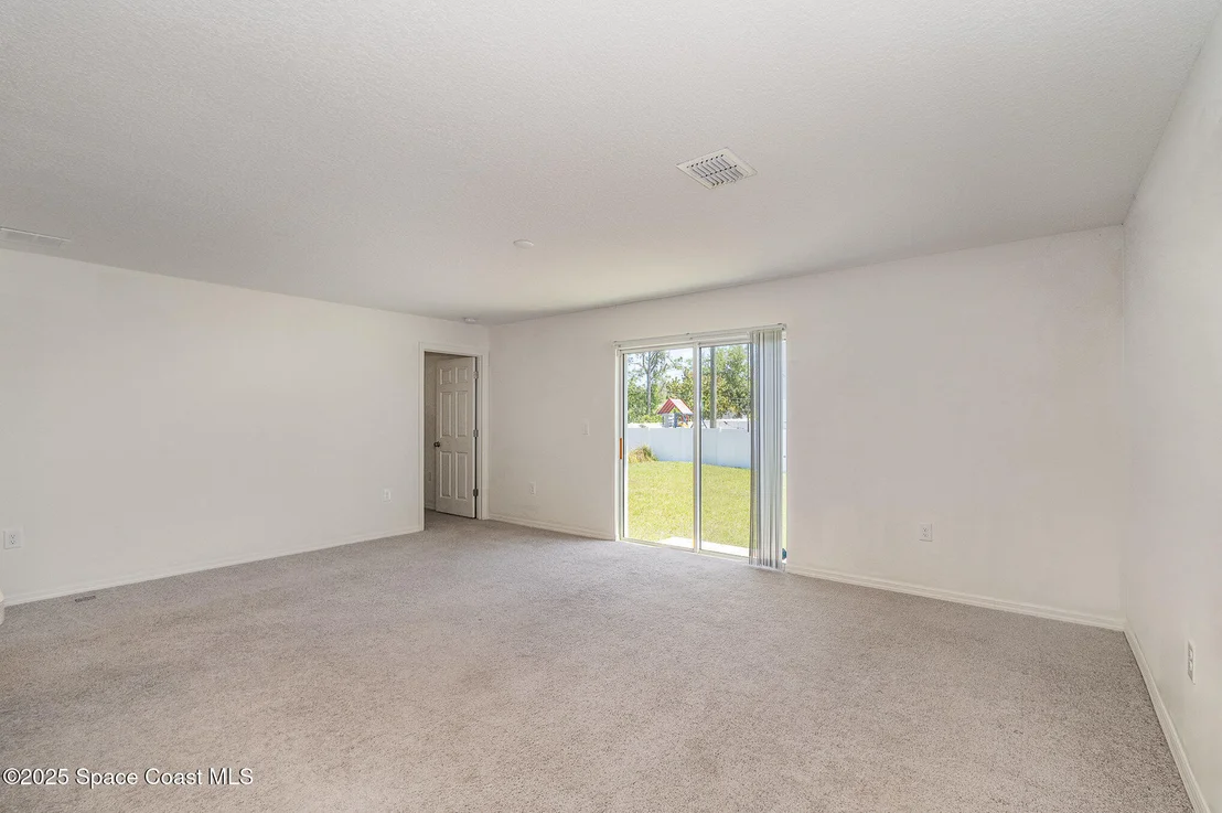 Photo of 2359 Fallkirk Avenue