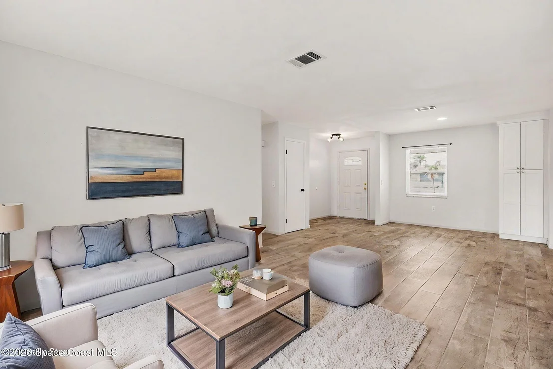Photo of 2890 College View Drive