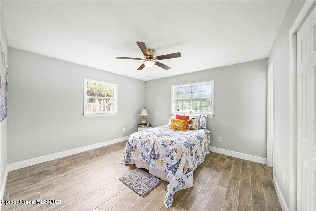 Photo of 900 Temple Drive