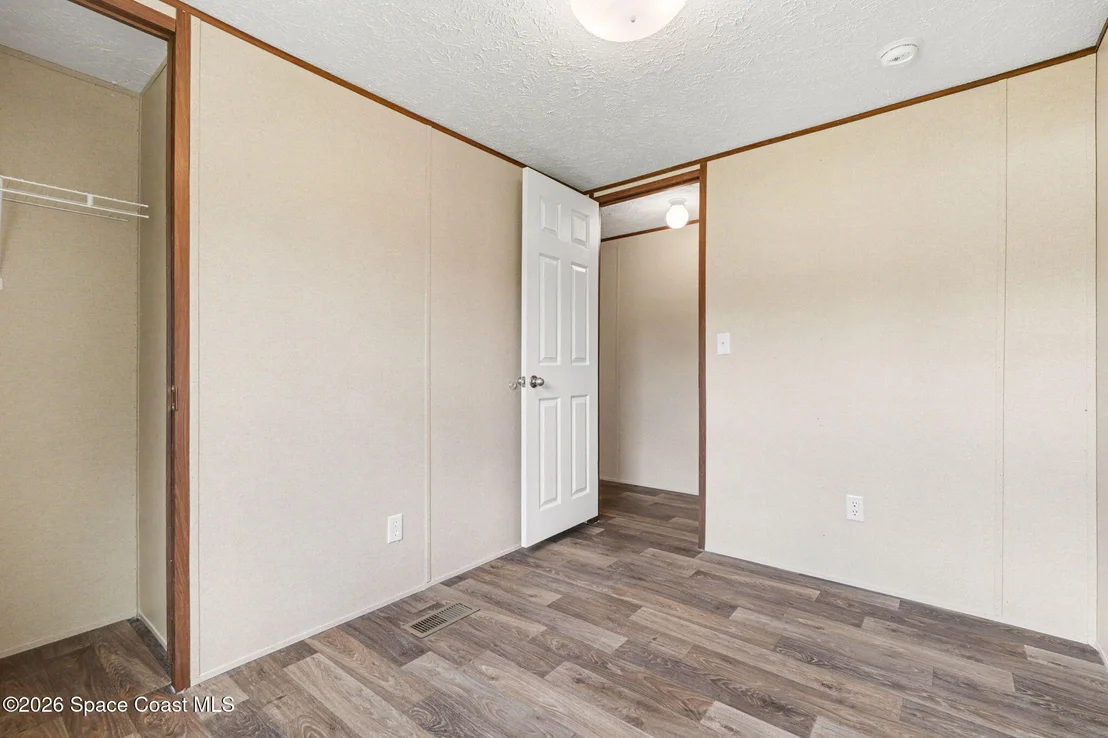 Photo of 2075 Parrish Road