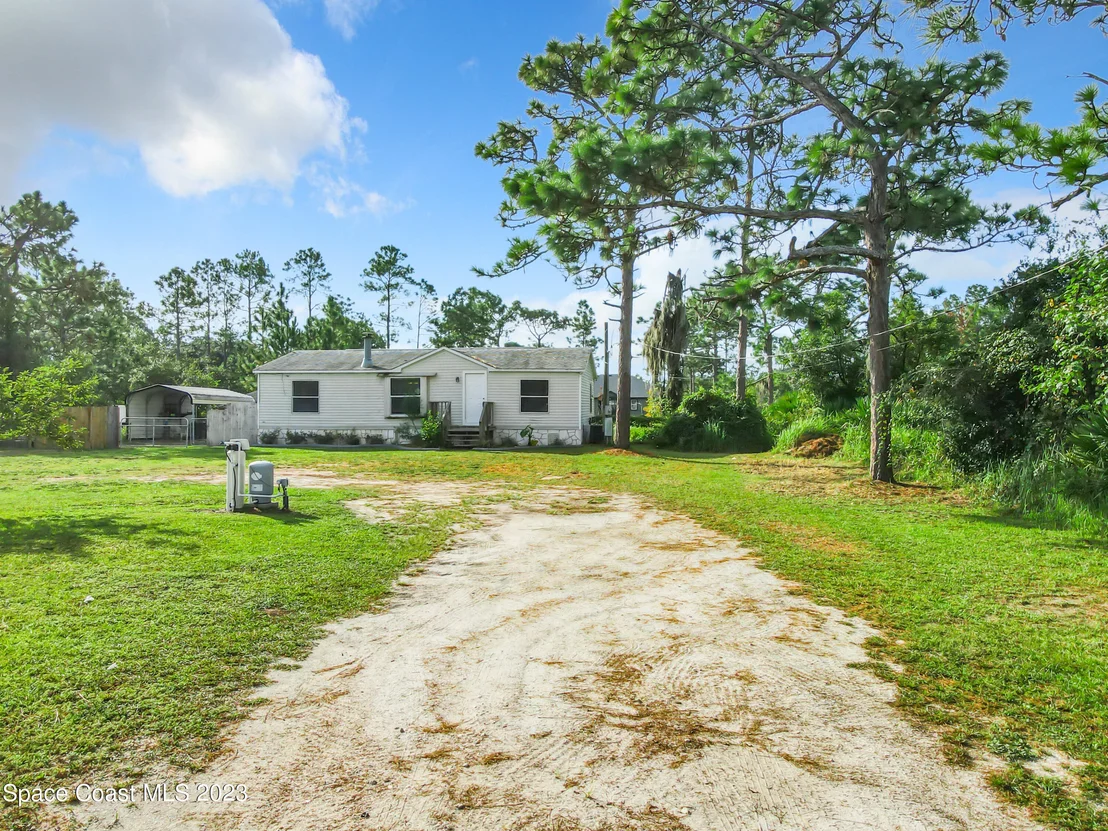 Photo of 9070 Mercury Drive