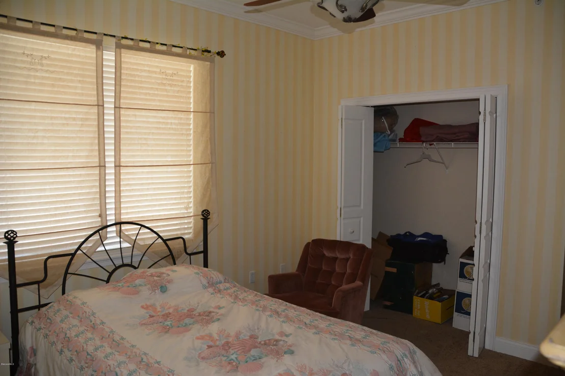 Photo of Unit 801 at 21 Riverside Drive