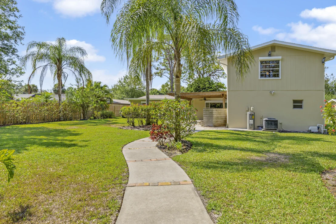Photo of 8552 Sylvan Drive