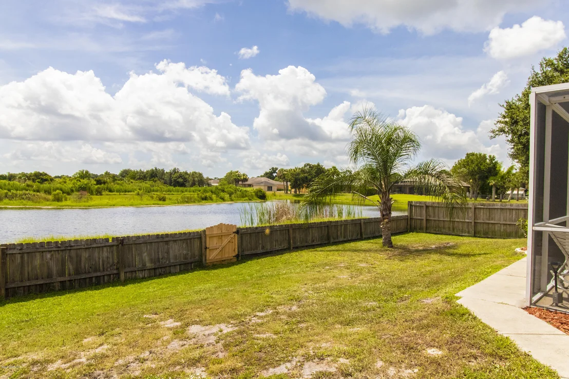 Photo of 6281 Golfview Avenue