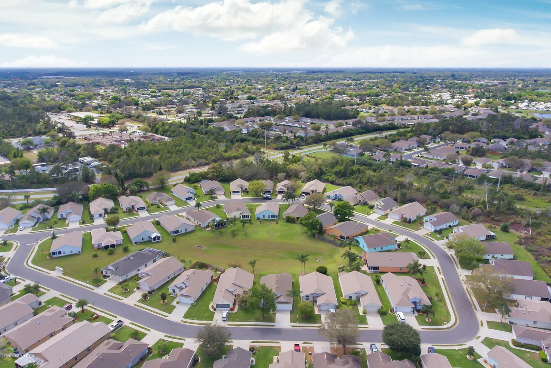 Photo of 1127 Pine Creek Circle NE