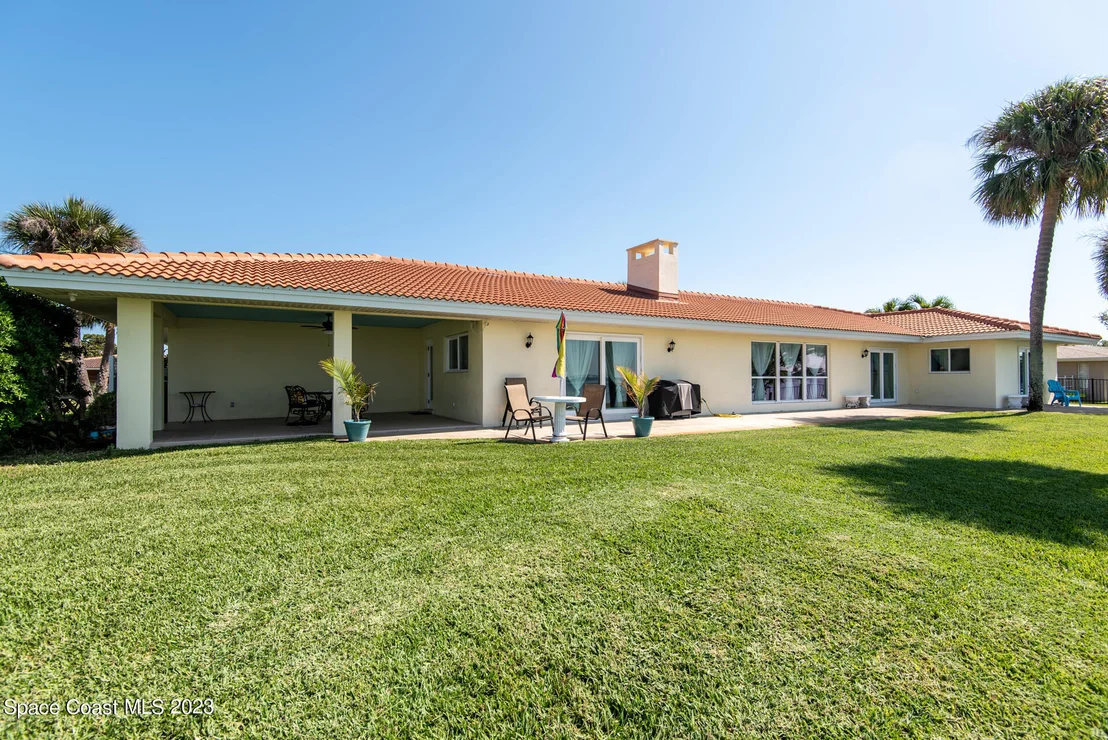 Photo of 775 Malibu Lane