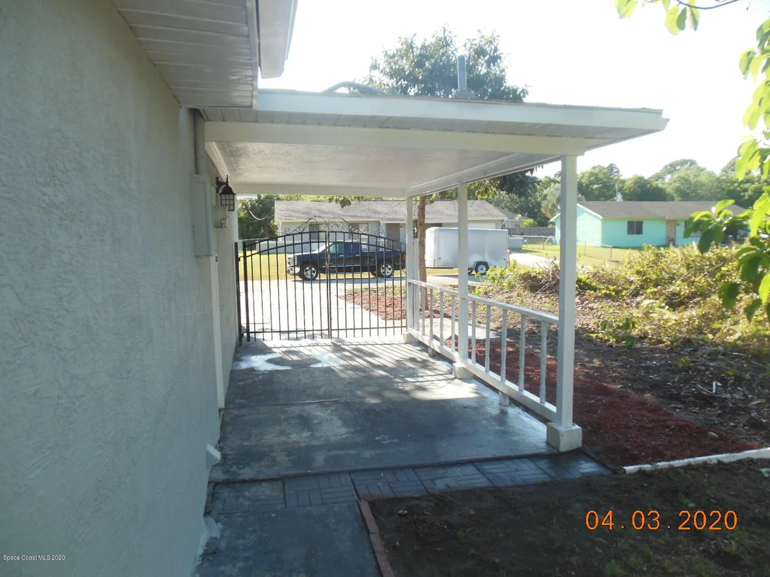 Photo of 991 Sable Circle SE