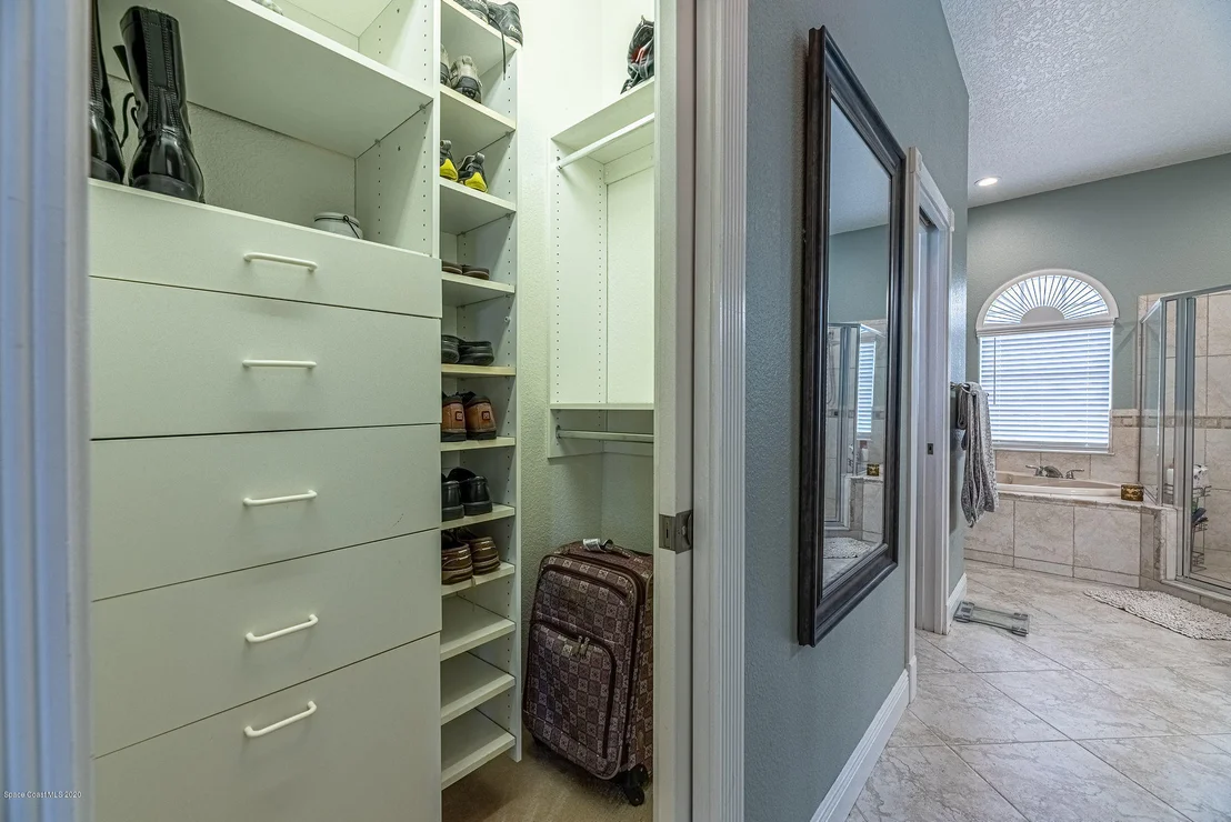 Photo of 1008 Daisy Lane