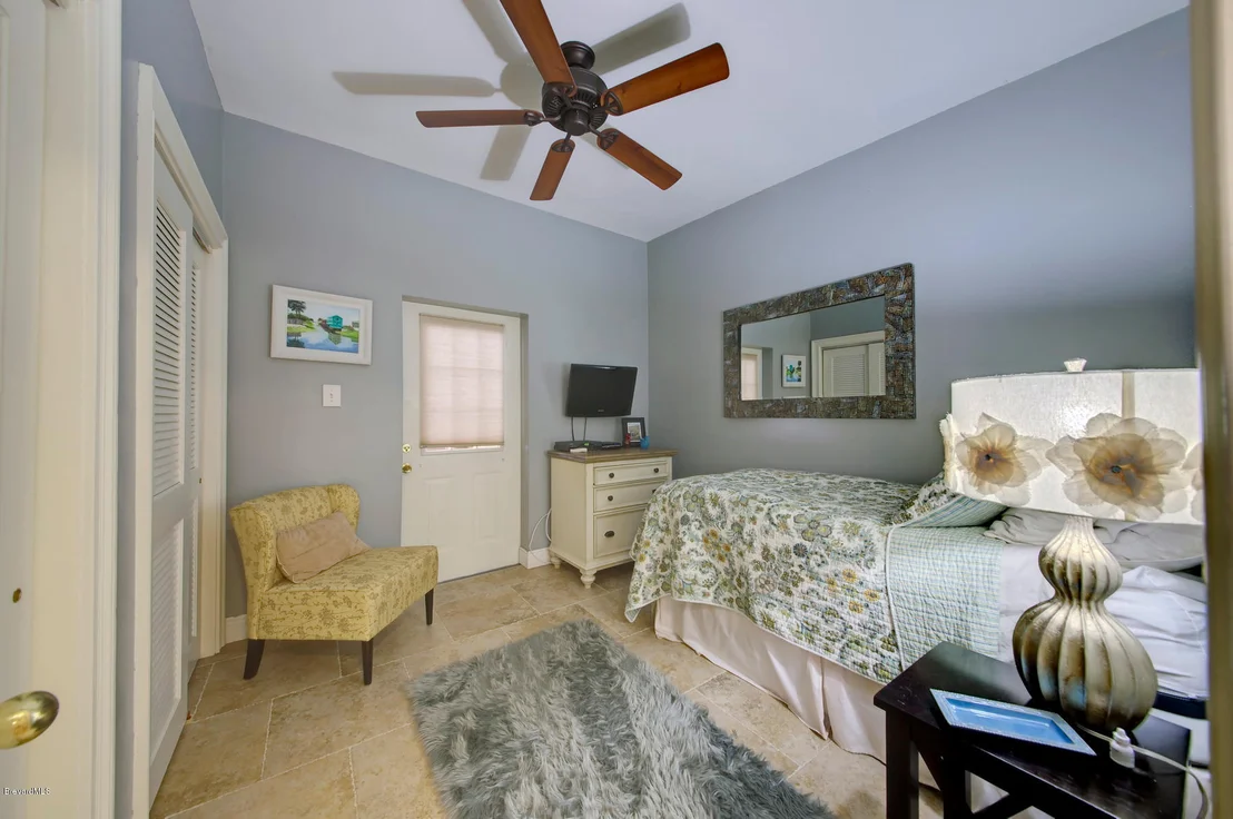 Photo of 469 Angelo Lane