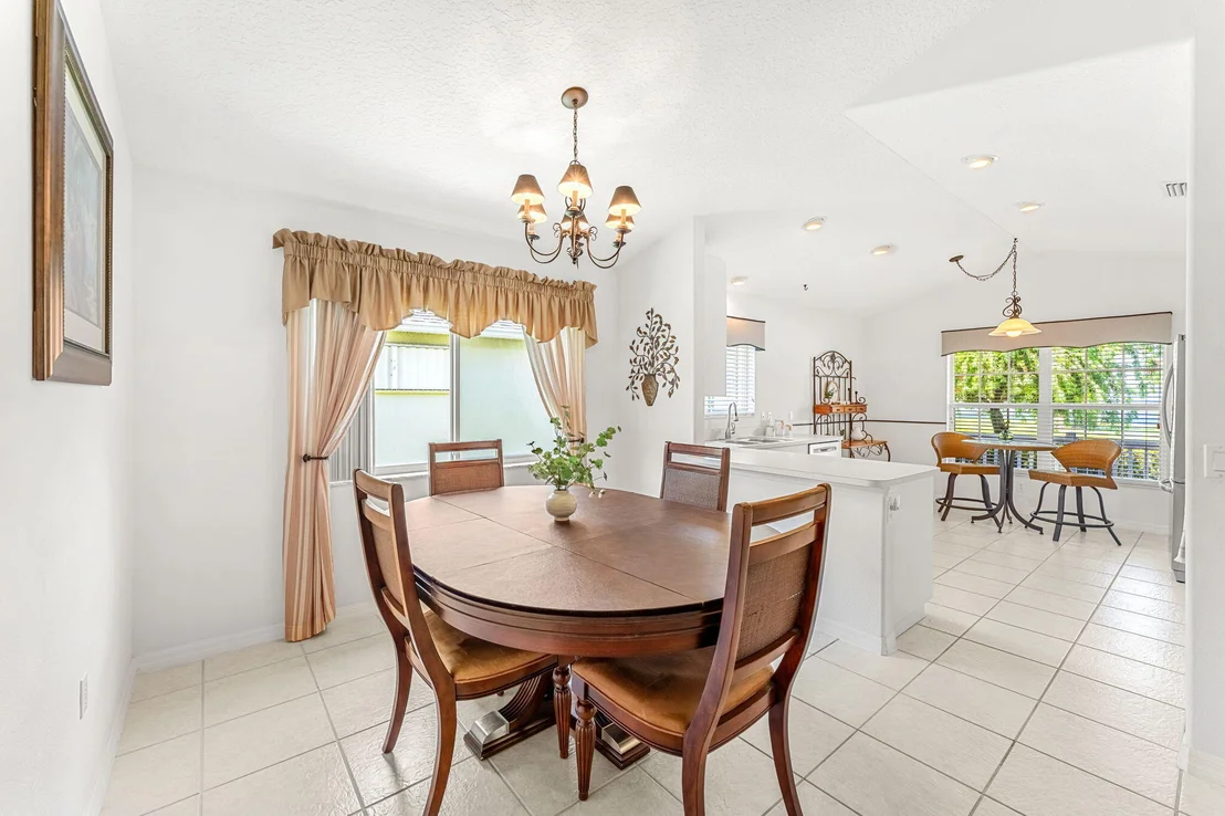 Photo of 921 Indian Oaks Drive