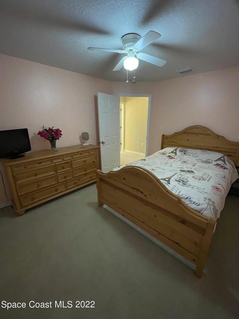 Photo of 826 Topaz Drive