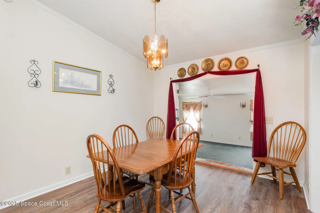 Photo of 6980 Bright Avenue