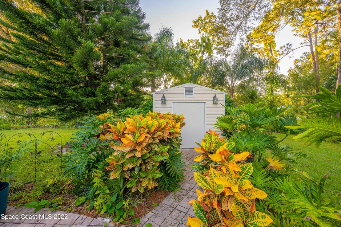 Photo of 6691 Towhee Drive