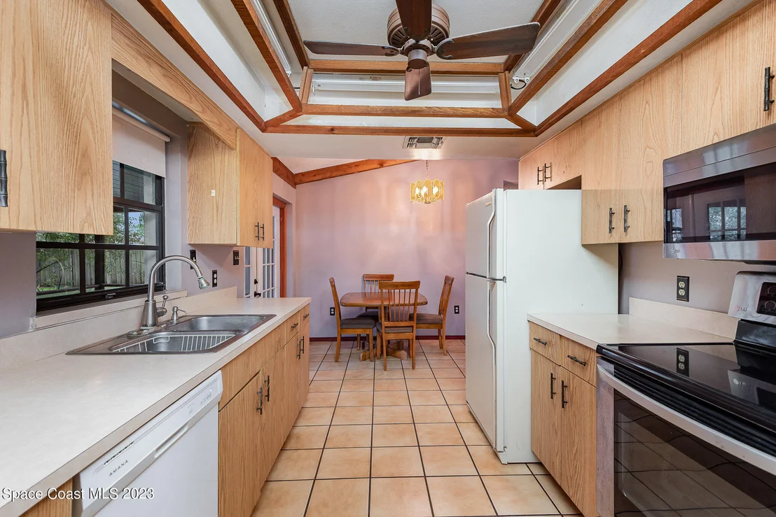 Photo of 6299 Deer Lane