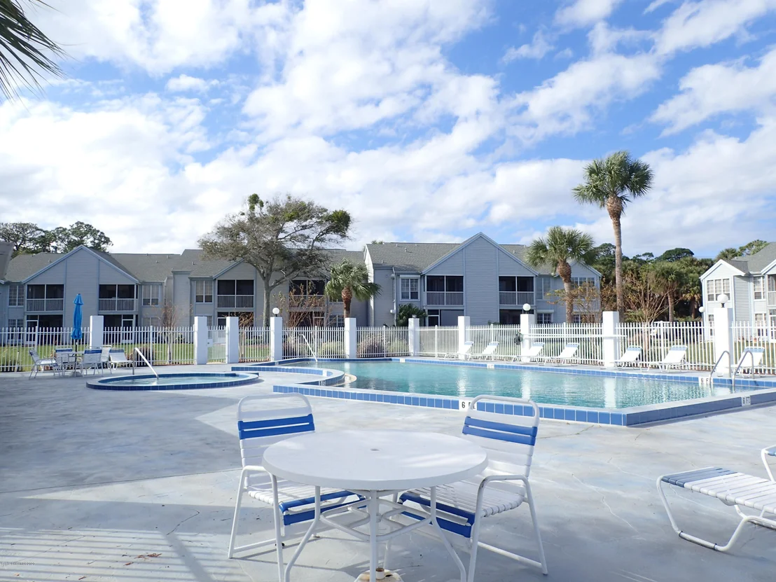 Photo of Unit 205 at 7420 Highway 1