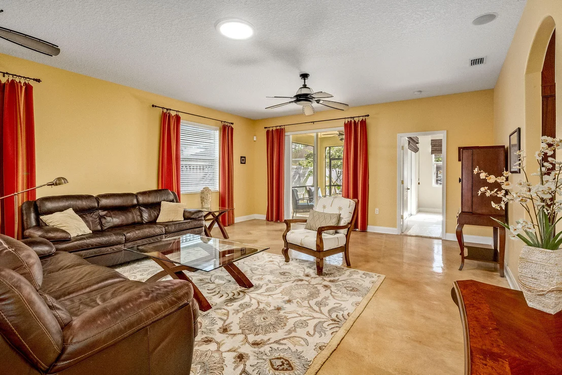 Photo of 392 Waterside Circle