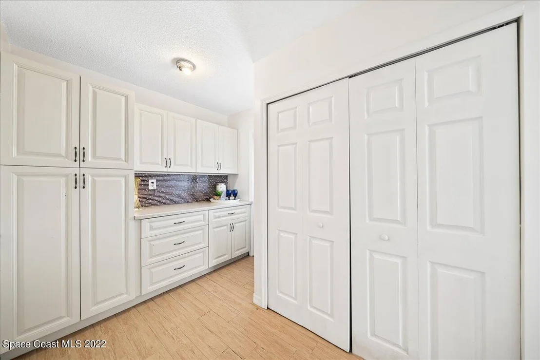 Photo of 752 Bianca Drive NE