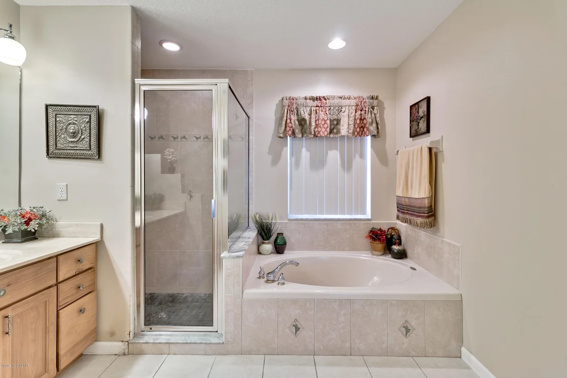 Photo of 607 Sandpiper Circle