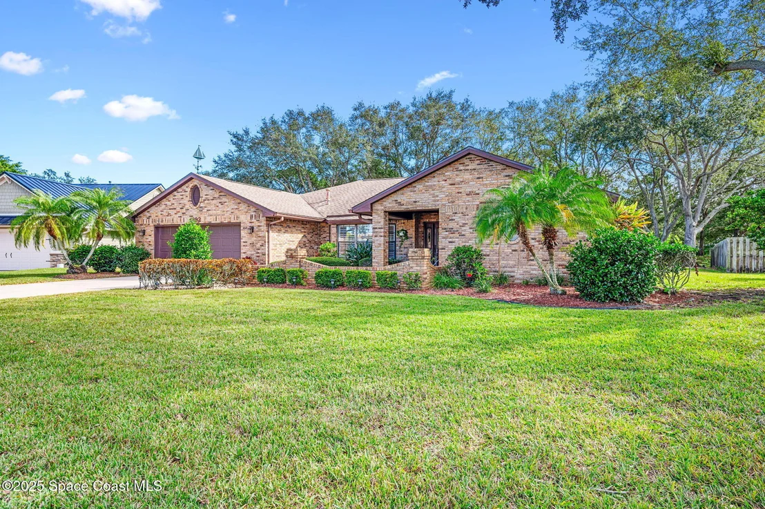 Photo of 1392 Silver Lake Drive