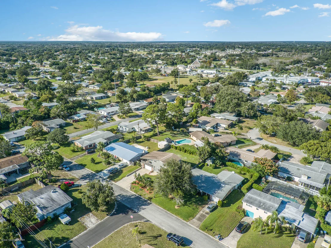 Photo of 960 Forest Road