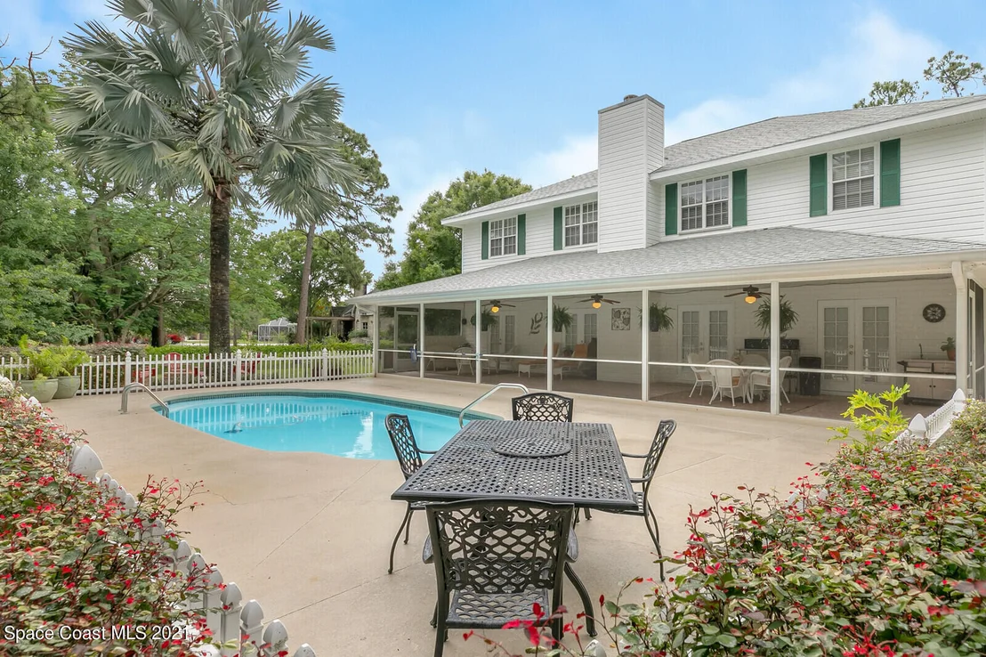 Photo of 2205 Pine Meadow Avenue