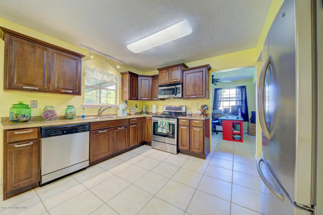 Photo of 3315 Grant Road