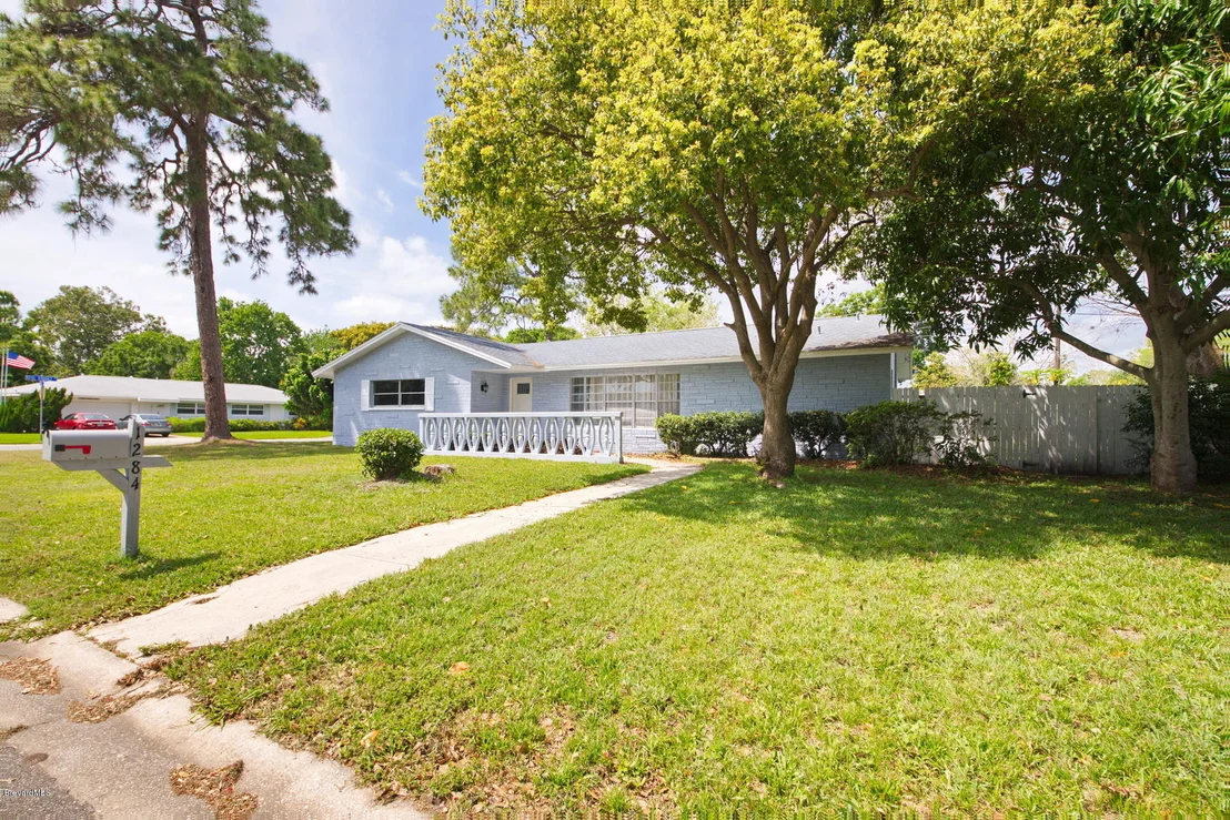 Photo of 1284 Troon Way