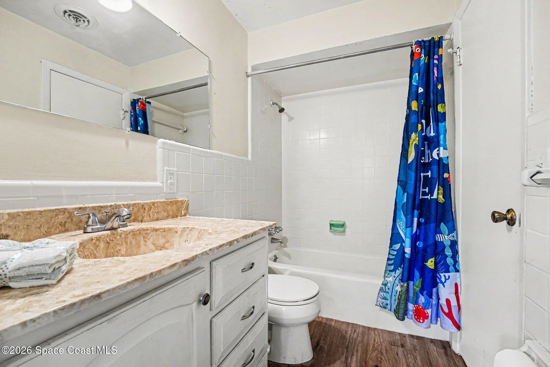 Photo of 2425 Heritage Drive