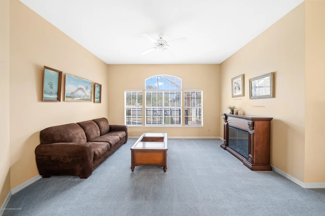 Photo of 4355 Canard Road